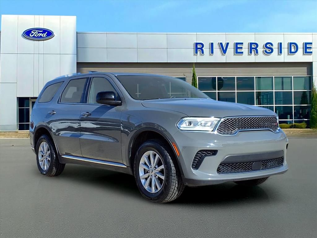 2023 Dodge Durango SXT's photo