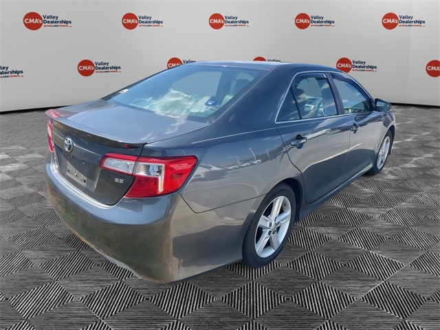 2014 Toyota Camry L photo 4