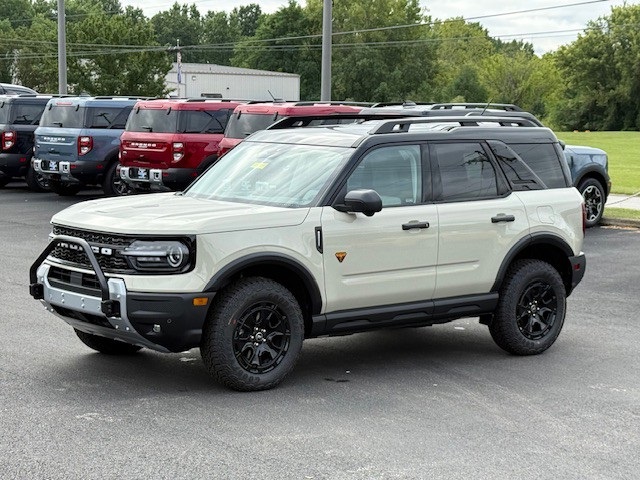 2025 Ford Bronco Sport Badlands photo 8