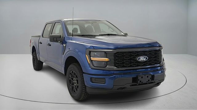 2025 Ford F-150 STX's photo