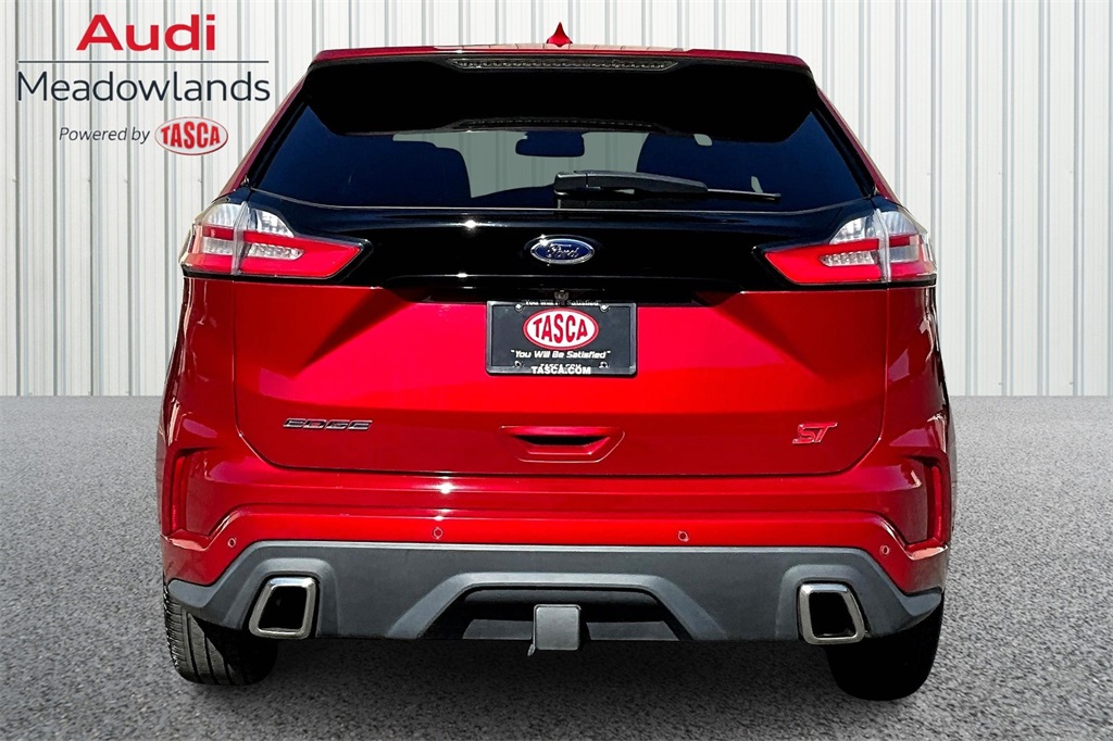 2020 Ford Edge ST photo 2
