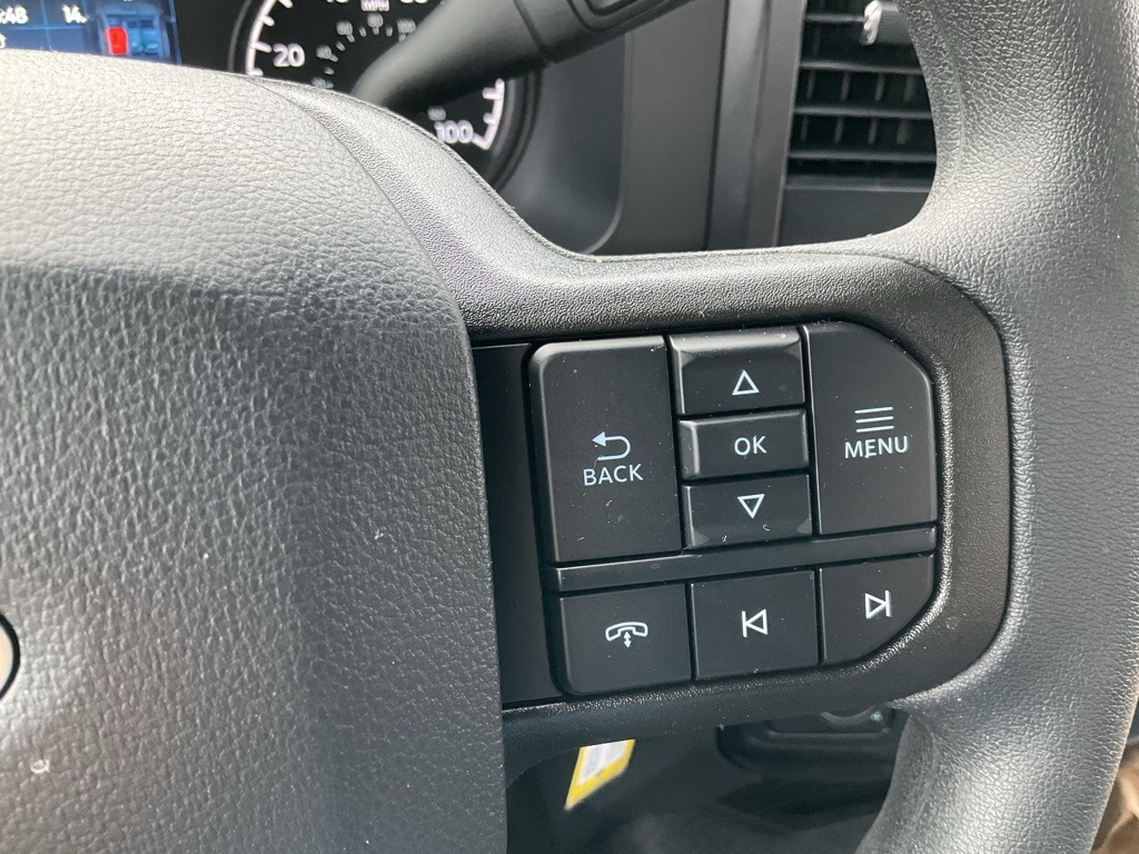 2024 Ford F-600 photo 13
