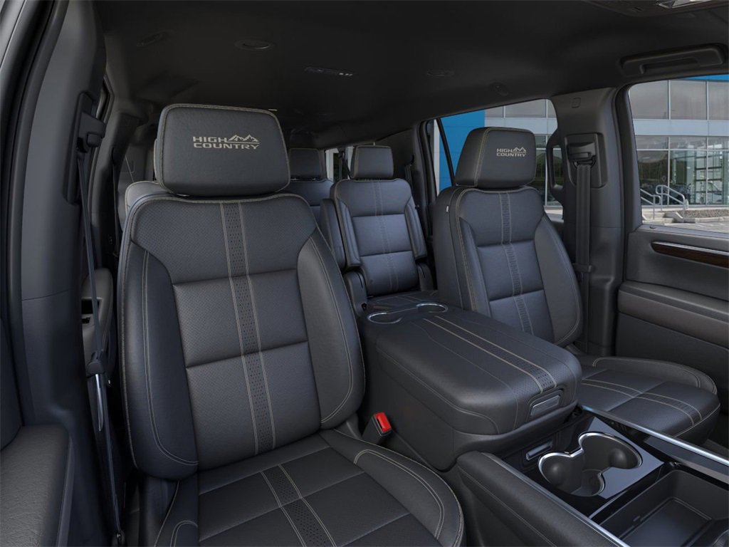 2025 Chevrolet Suburban High Country photo 16