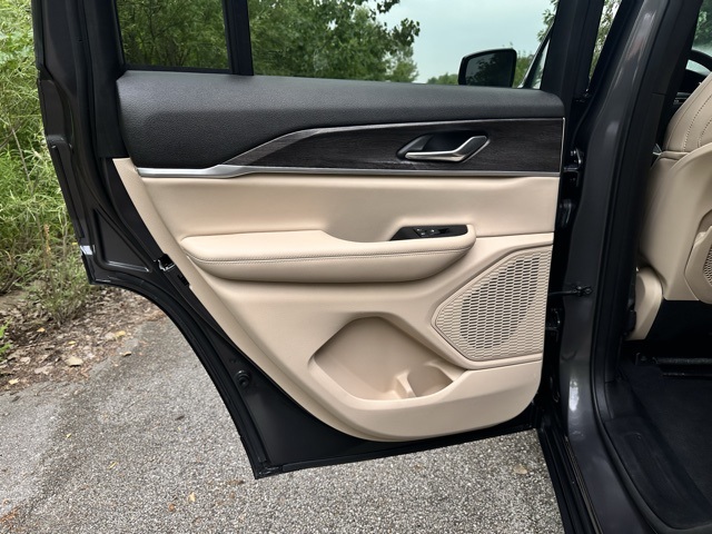 2024 Jeep Grand Cherokee Limited photo 14