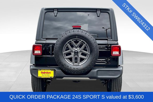 2025 Jeep Wrangler Sport S photo 4