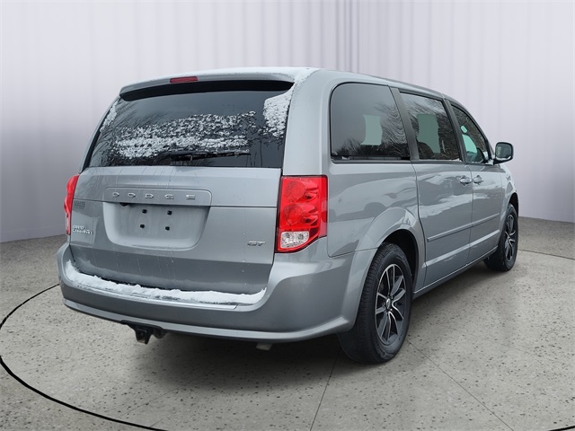 2017 Dodge Grand Caravan GT's photo