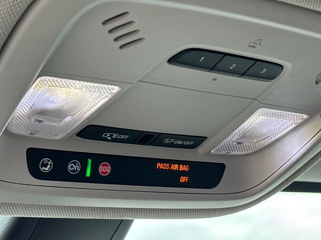 2018 Chevrolet Traverse Leather photo 19