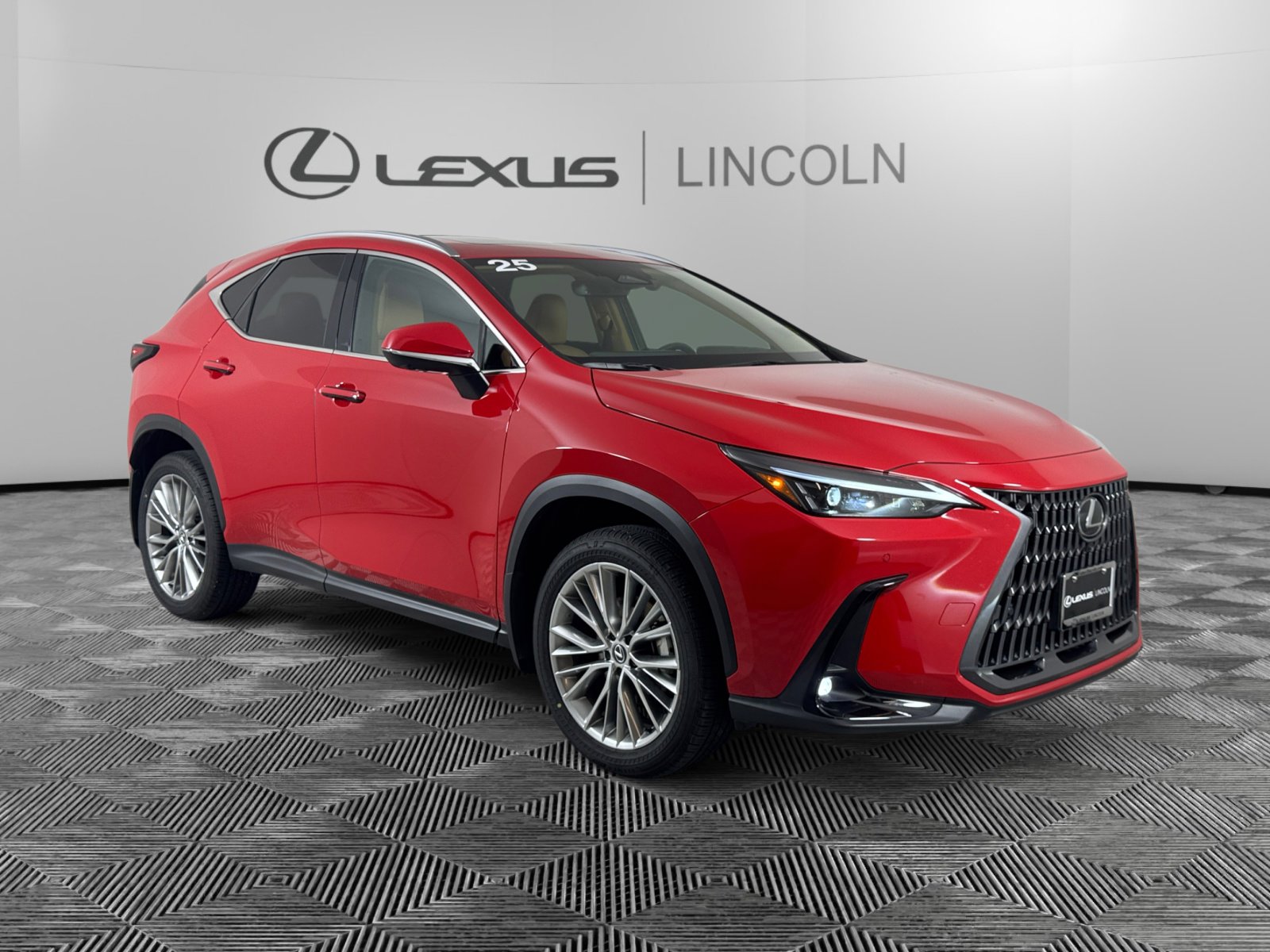 2025 Lexus NX Hybrid 350h's photo