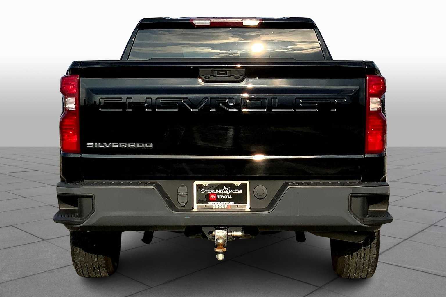 2022 Chevrolet Silverado 1500 Work Truck photo 3