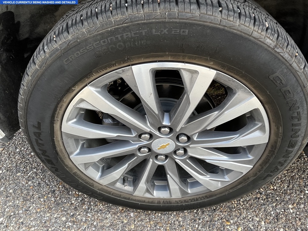 2023 Chevrolet Traverse Premier photo 3