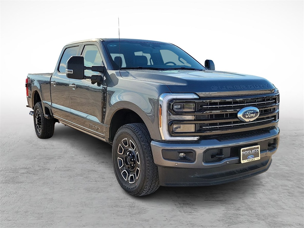 2025 Ford F-250 Super Duty Platinum's photo