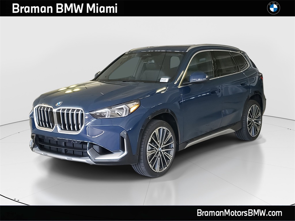 2026 BMW X1 28i's photo