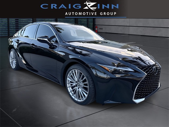 2025 Lexus IS 300's photo