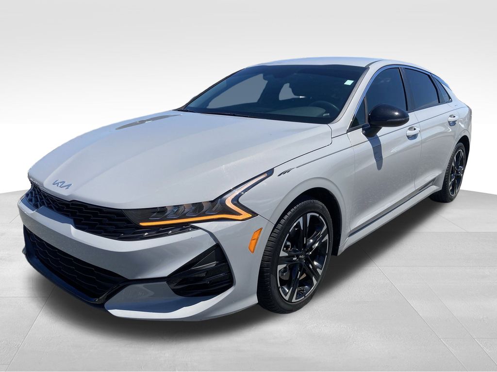 2022 Kia K5 GT-Line photo 2