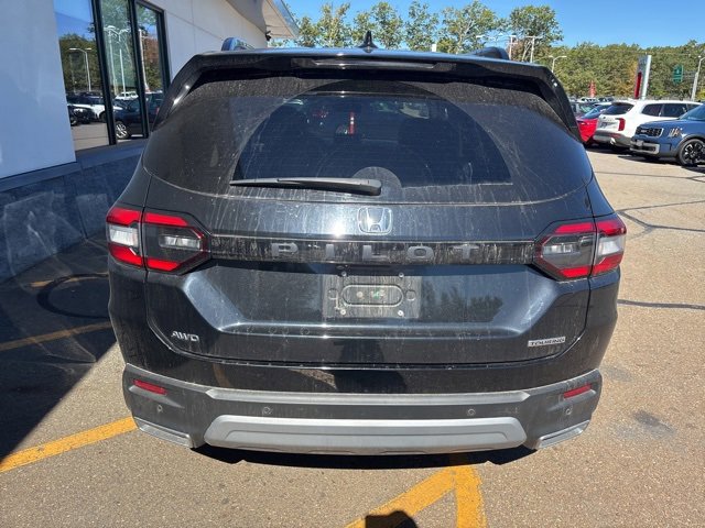2023 Honda Pilot Touring photo 6