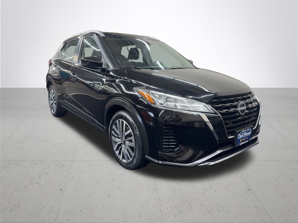 2024 Nissan Kicks SV photo 9