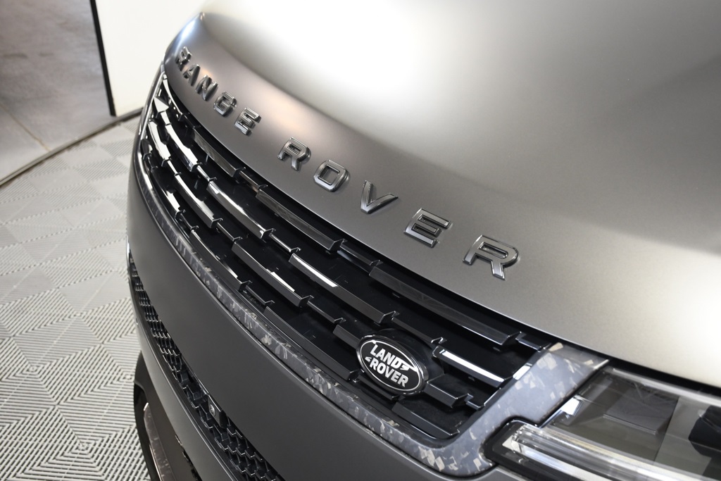 2025 Land Rover Range Rover Sport photo 12