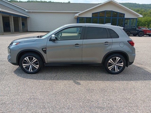 2022 Mitsubishi Outlander Sport ES photo 3