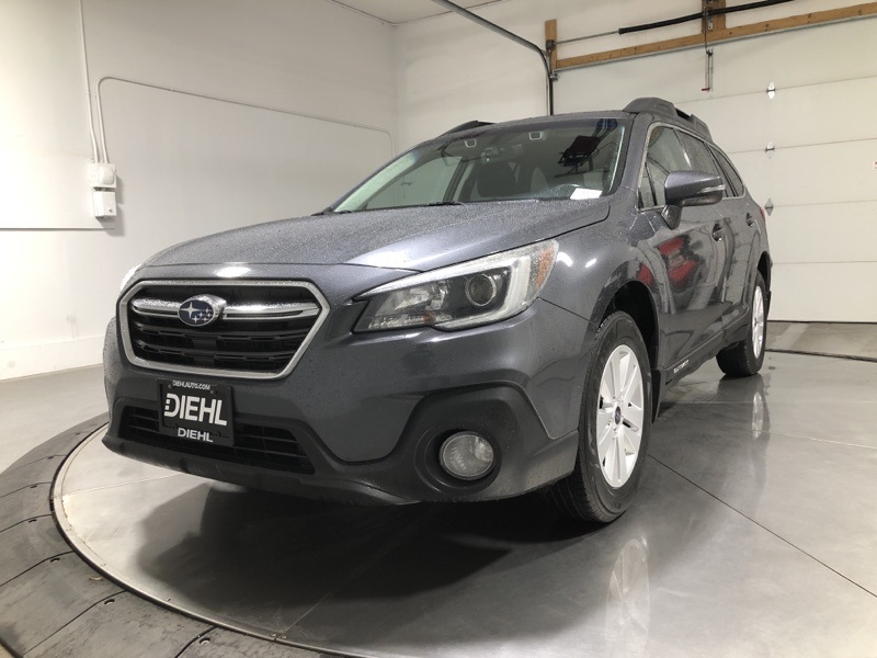 2018 Subaru Outback 2.5i Premium photo 3