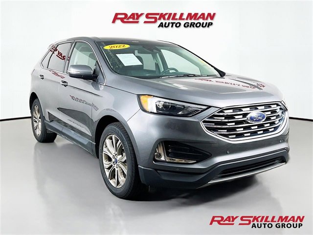 2022 Ford Edge Titanium's photo