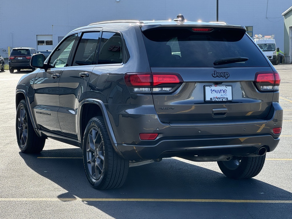 2021 Jeep Grand Cherokee Anniversary Edition photo 19