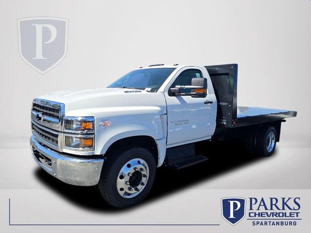 2024 Chevrolet Silverado 4500 Medium Duty Chassis Cab Work Truck's photo