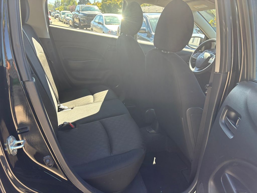 2021 Mitsubishi Mirage ES photo 27