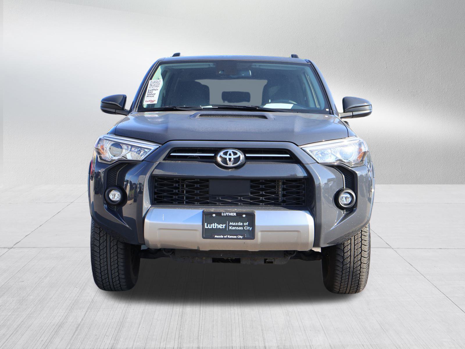 2024 Toyota 4Runner TRD photo 2