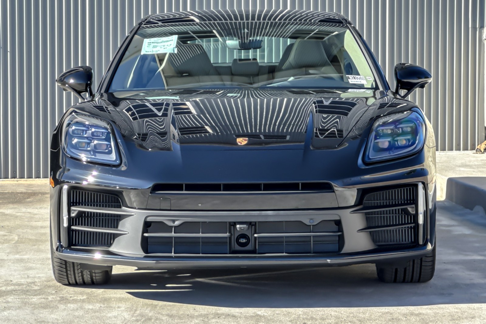 2025 Porsche Panamera 4 photo 12