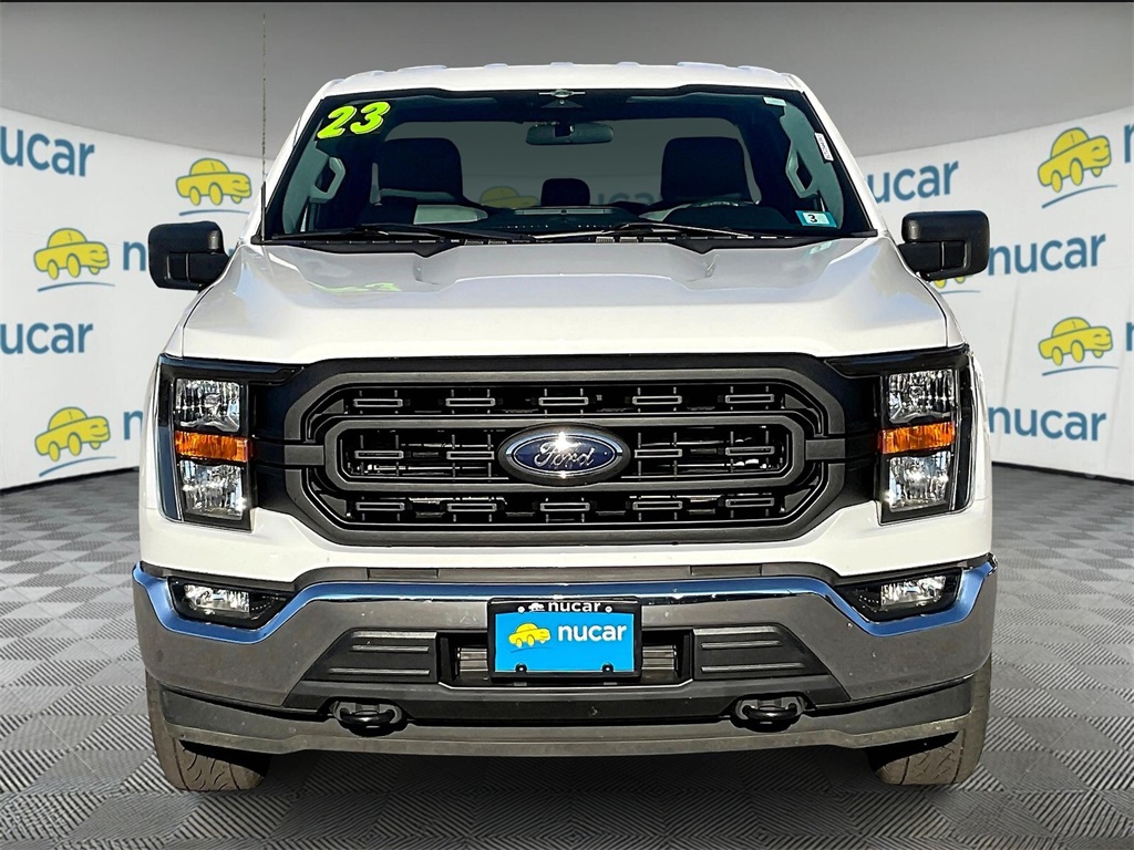 2023 Ford F-150 XL photo 2