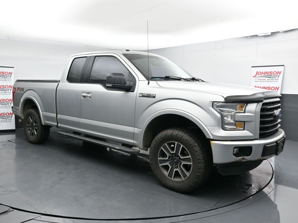 2016 Ford F-150 XLT photo 2