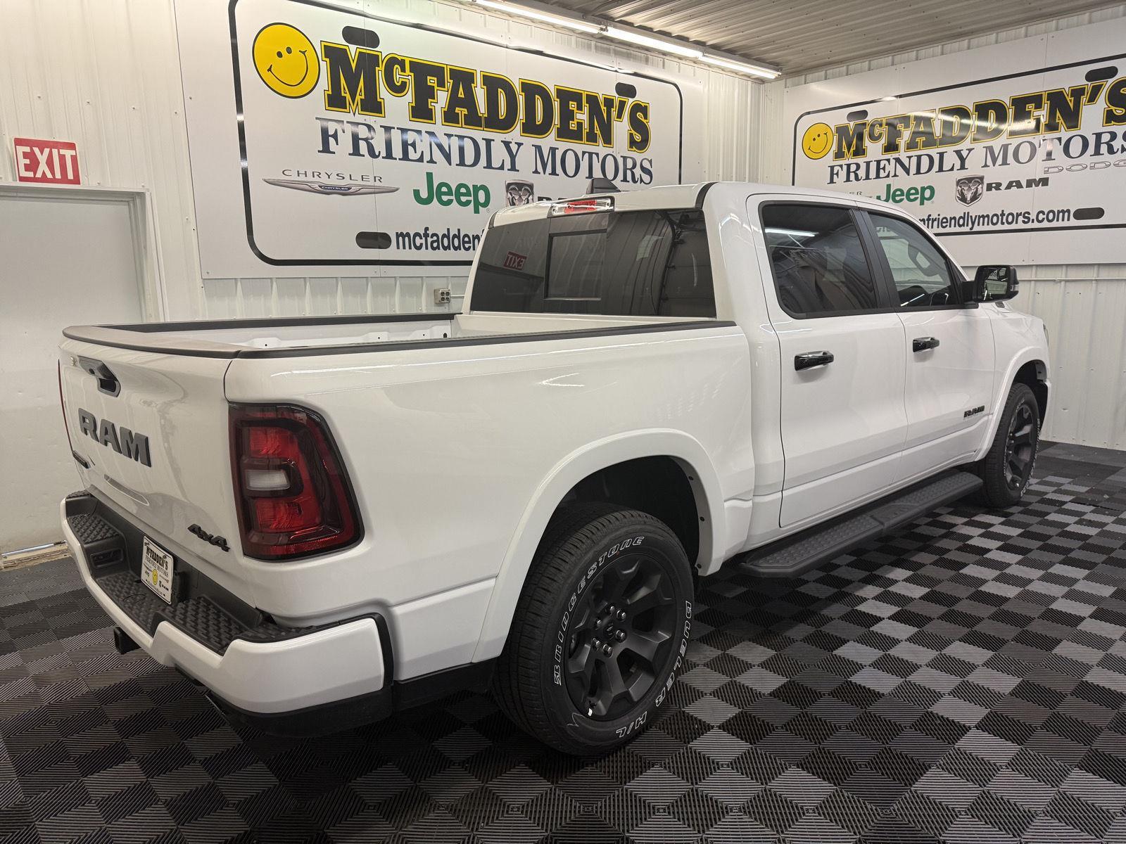 2025 Ram 1500 Big Horn photo 2
