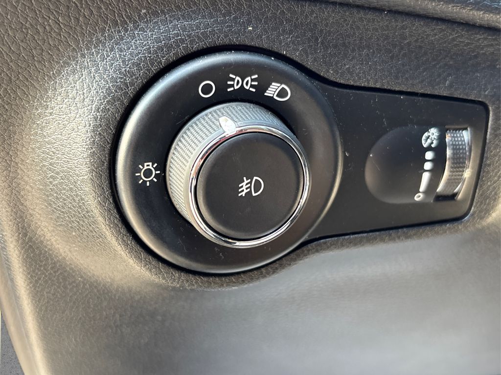 2019 Jeep Compass Sport photo 21