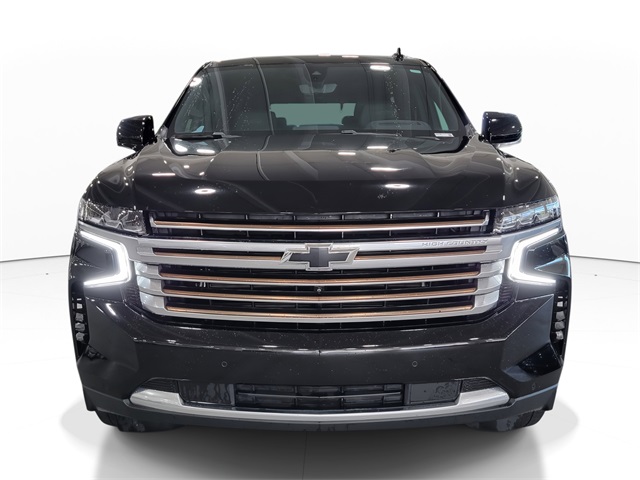 2022 Chevrolet Tahoe High Country photo 2