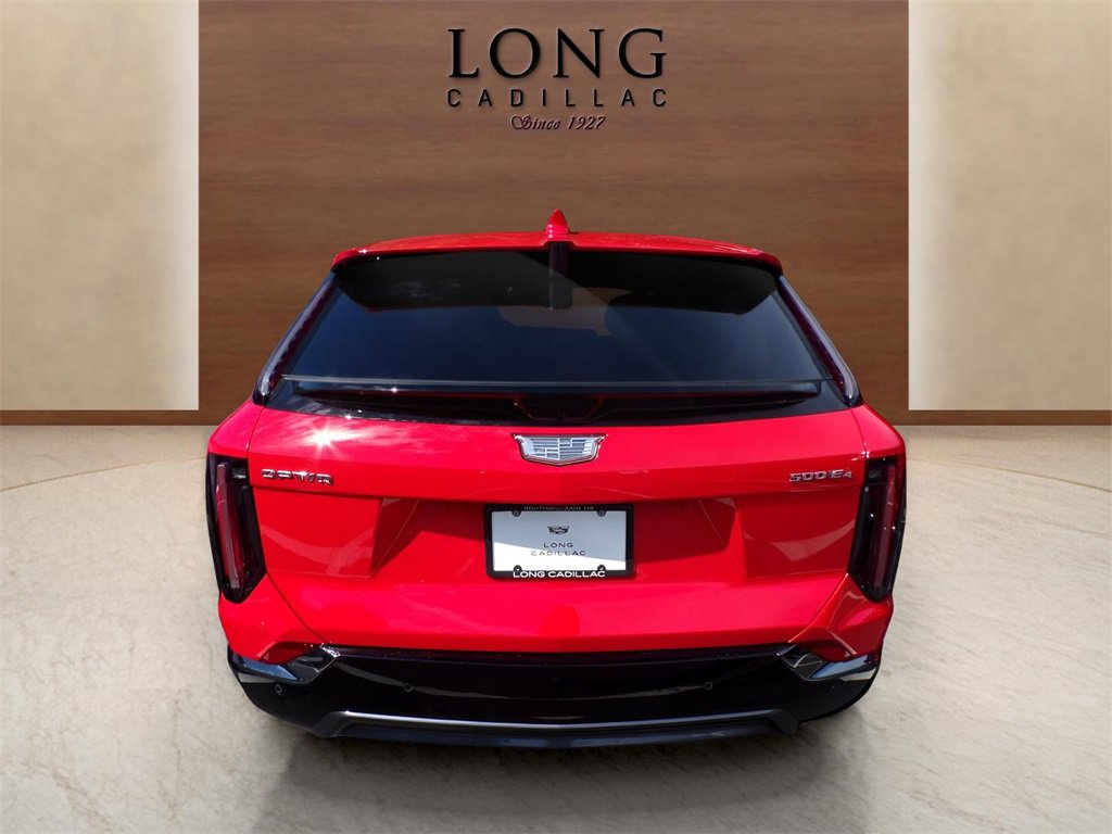 2025 Cadillac Optiq Sport photo 4