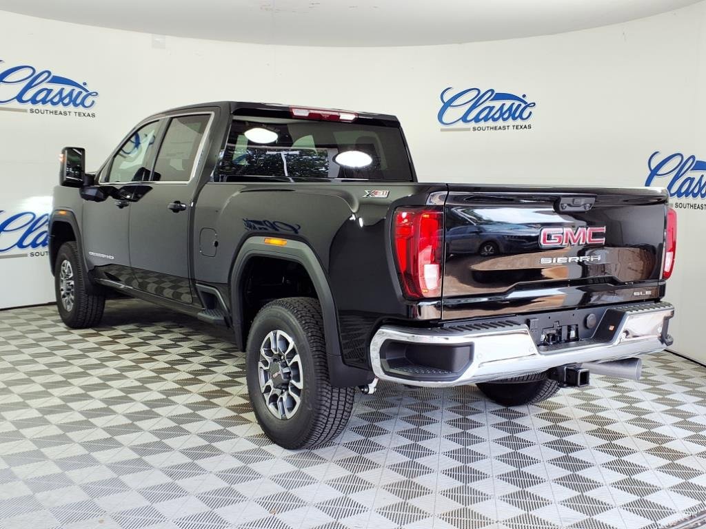2025 Gmc Sierra 2500 HD SLE photo 2