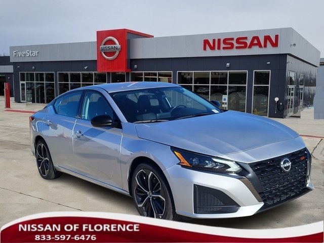 2024 Nissan Altima SR