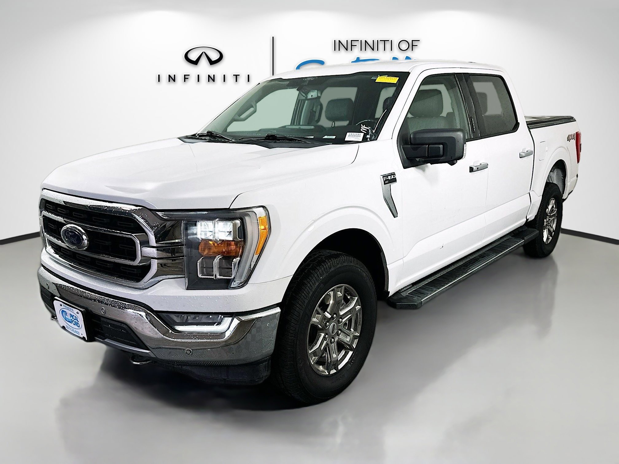2021 Ford F-150 XLT photo 3