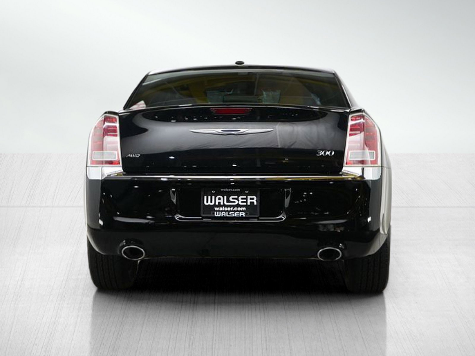 2013 Chrysler 300 Base photo 4