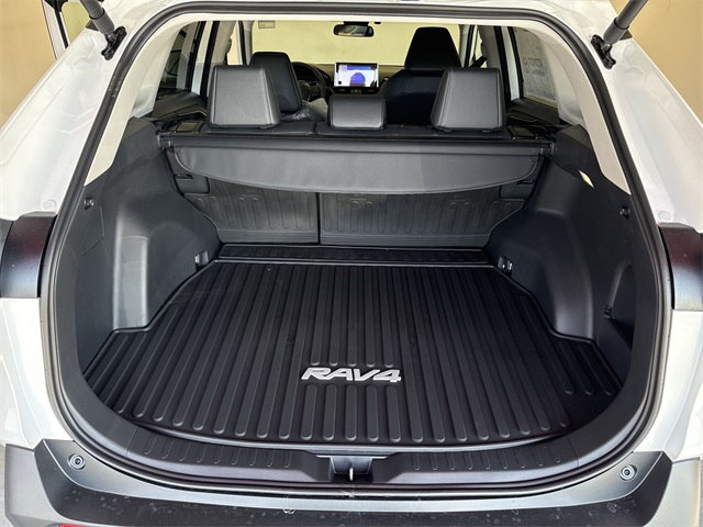2025 Toyota RAV4 XLE Premium photo 24