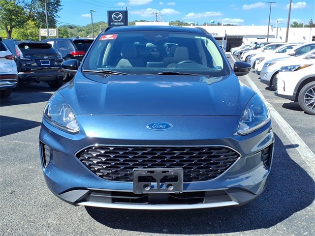 2020 Ford Escape SE photo 8