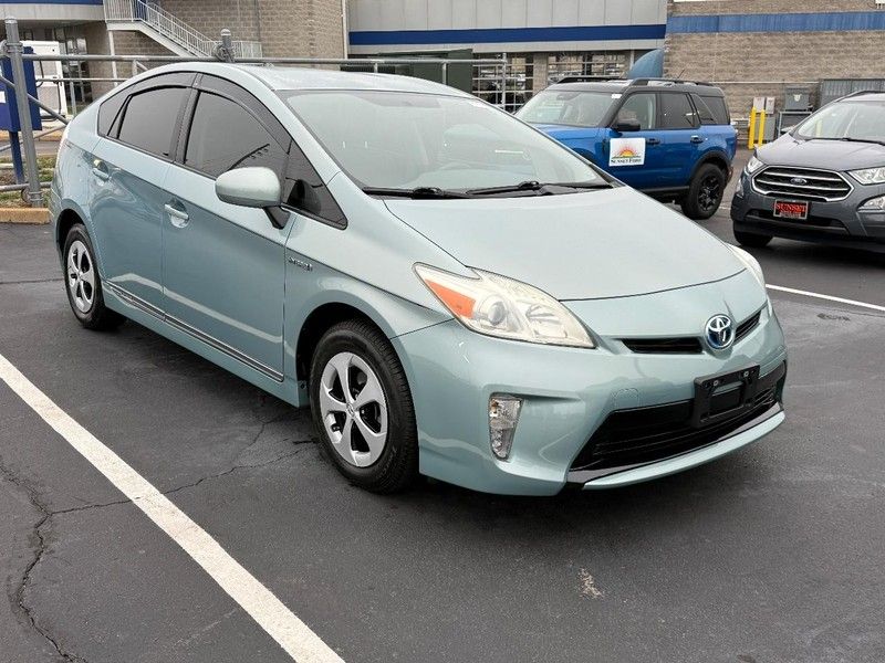 2012 Toyota Prius Two's photo