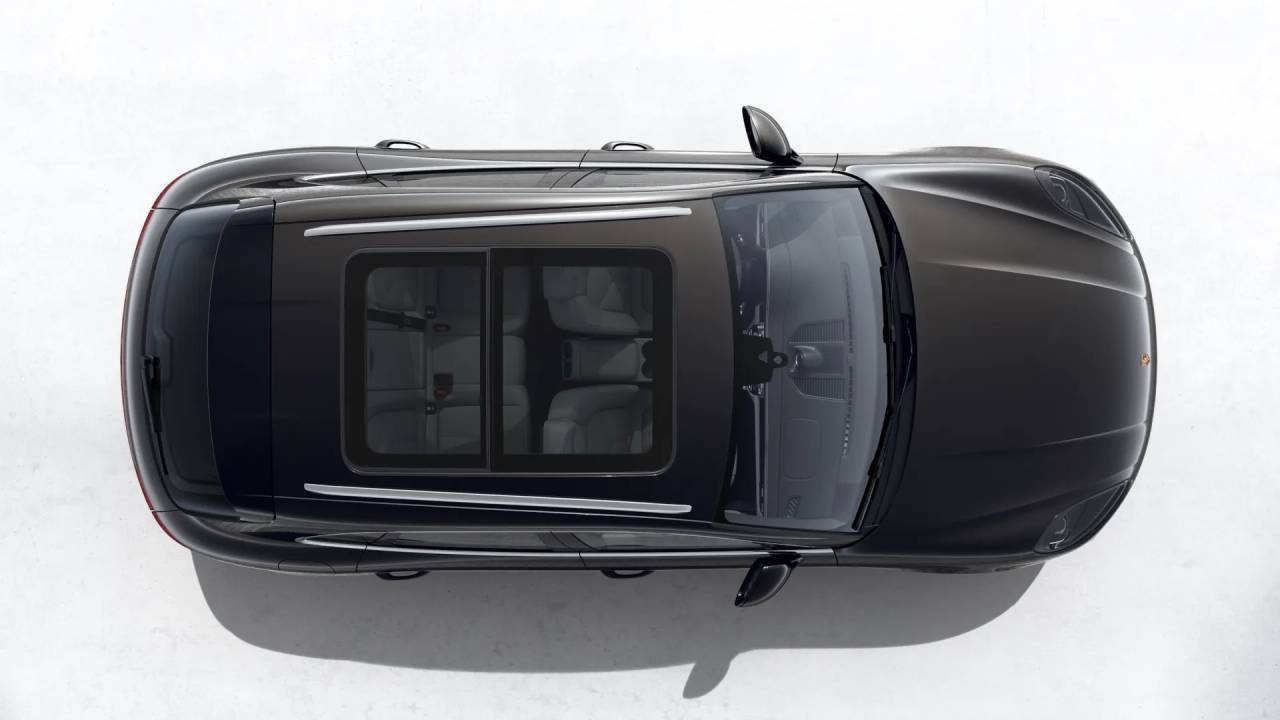 2026 Porsche Macan S photo 4