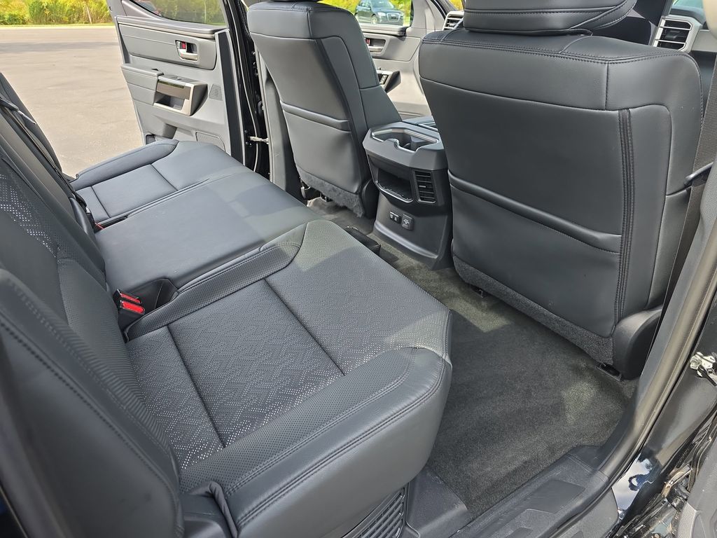 2023 Toyota Tundra Limited photo 11