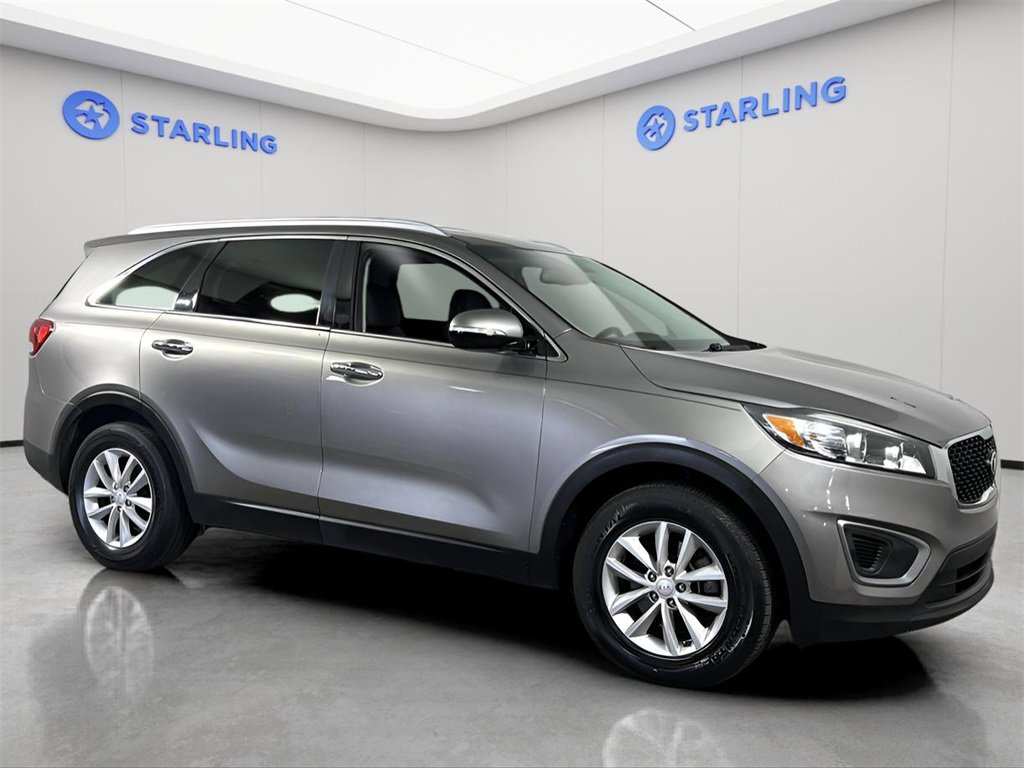 2017 Kia Sorento LX photo 12