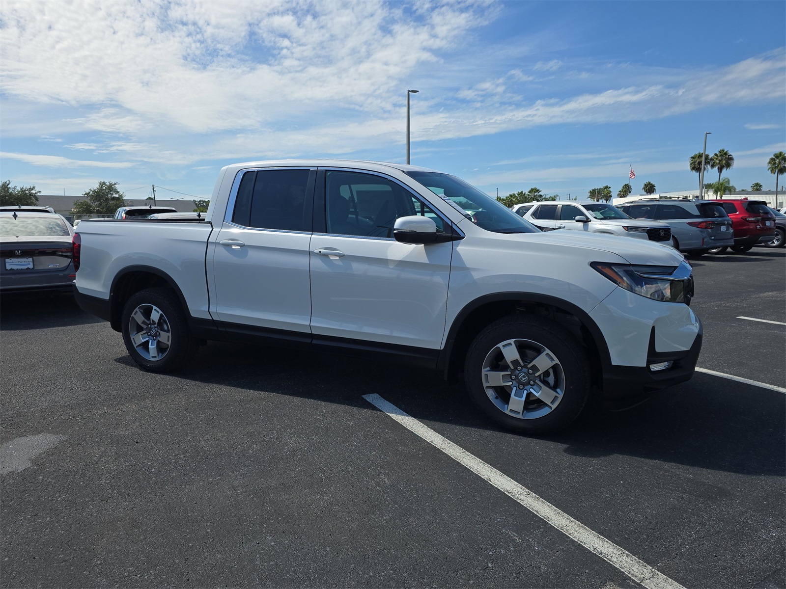 2026 Honda Ridgeline RTL photo 2