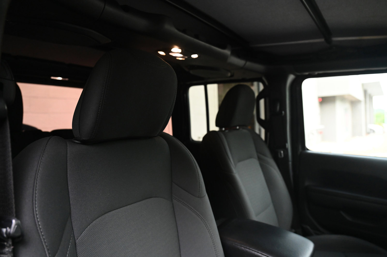 2021 Jeep Wrangler Unlimited Willys Sport photo 36