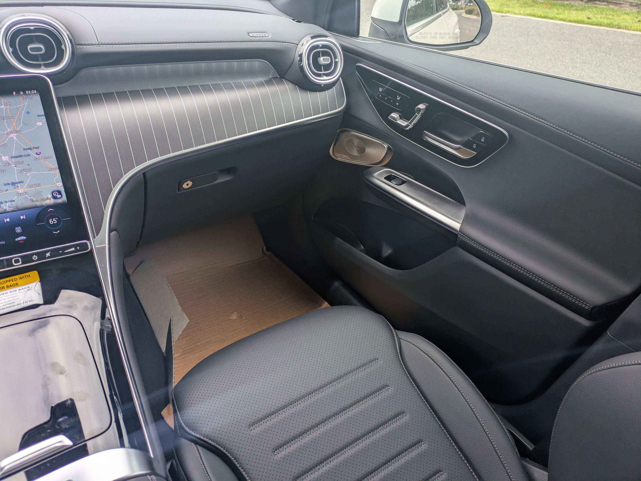 2026 Mercedes Benz GLC 350e 4MATIC photo 19