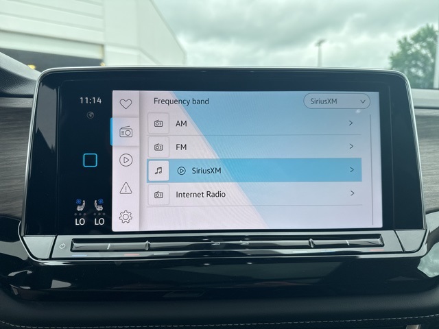 2025 Volkswagen Atlas SEL photo 19
