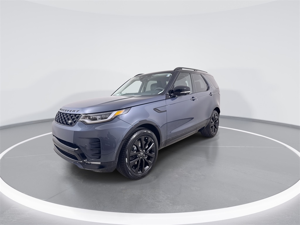 2026 Land Rover Discovery SE photo 3